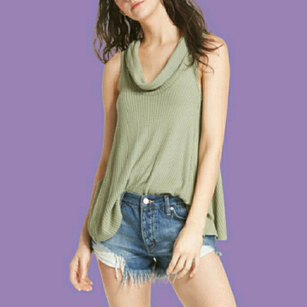 NWT WE THE FREE COWL TANK IN GREEN